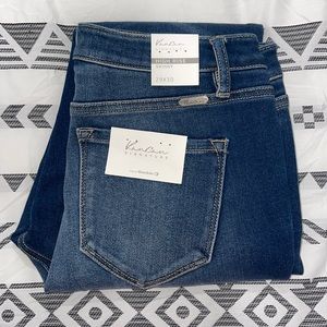 NWT Kancan Signature High Rise Skinny Stretch Jeans